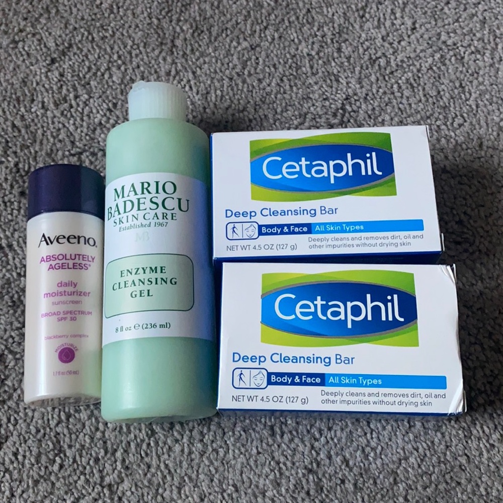 Cleaning and moisturizing